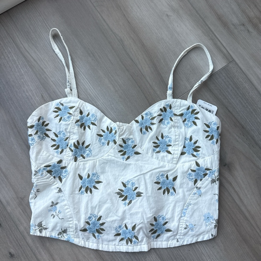 Free People top new with tags size large